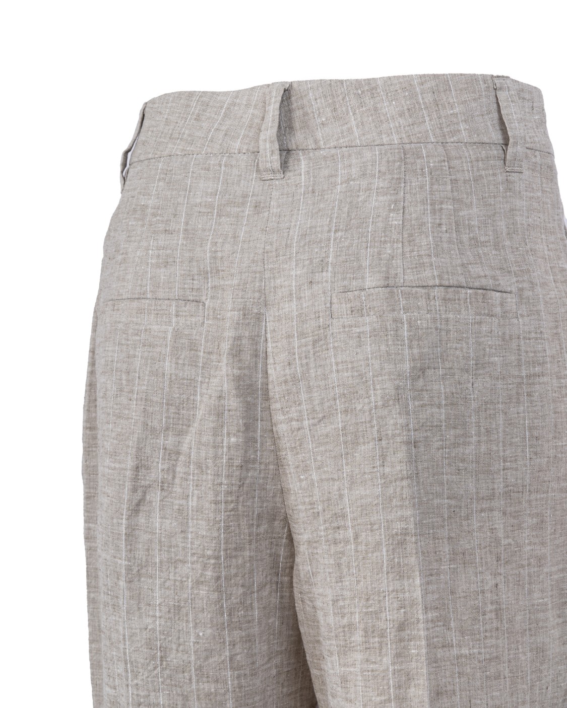 shop BRUNELLO CUCINELLI Saldi Pantalone: Brunello Cucinelli pantalone volume in lino gessato leggero con "Shiny Suspenders".
Chiusura a zip con gancetti in metallo e controbottone.
Tasche frontali.
Tasche posteriori.
Pince.
Decorazione in monile Nickel-free.
Vestibilità regolare.
Composizione: 100% Lino.
Fabbricato in Italia.. MH597P7958-C001 number 4197532